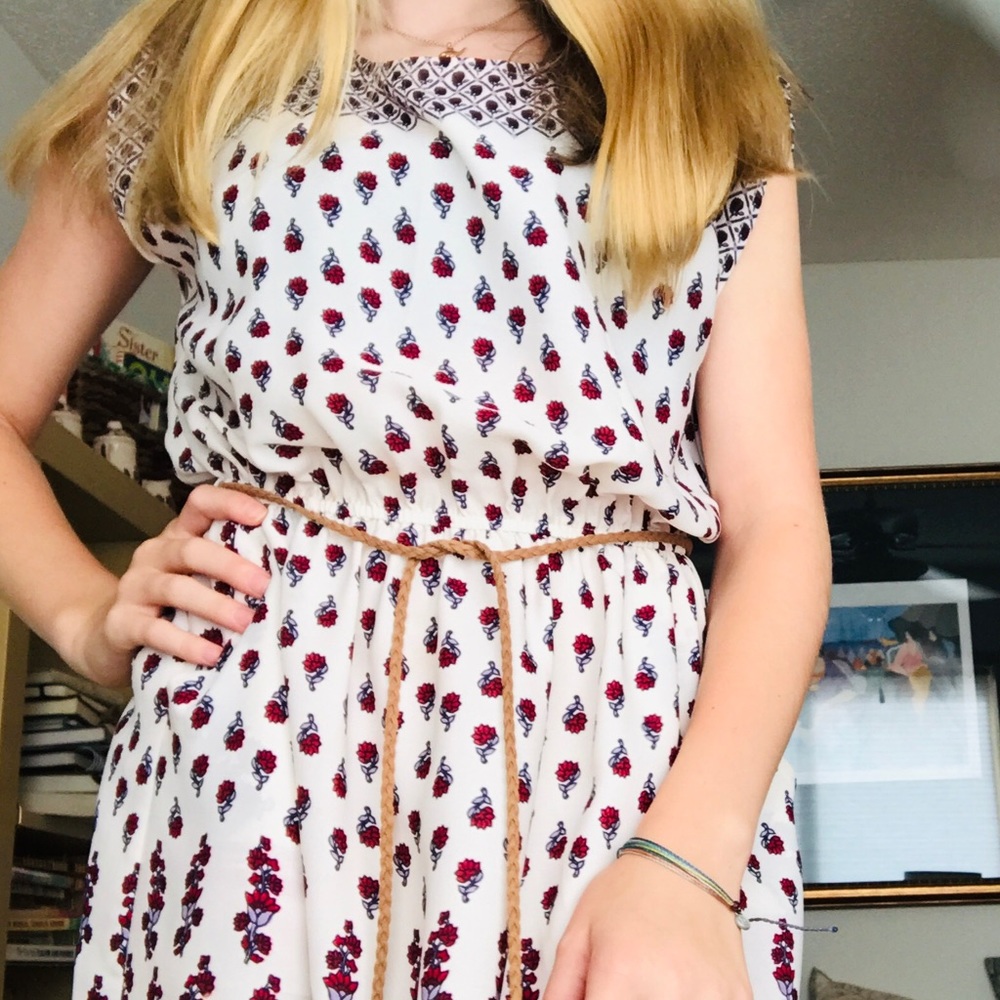 Dress - Picture 2 of 2